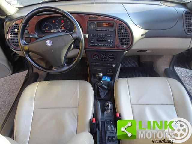 Usata Saab 900 Cabriolet 131 CV (96 kW) 1996 Nero Cabrio