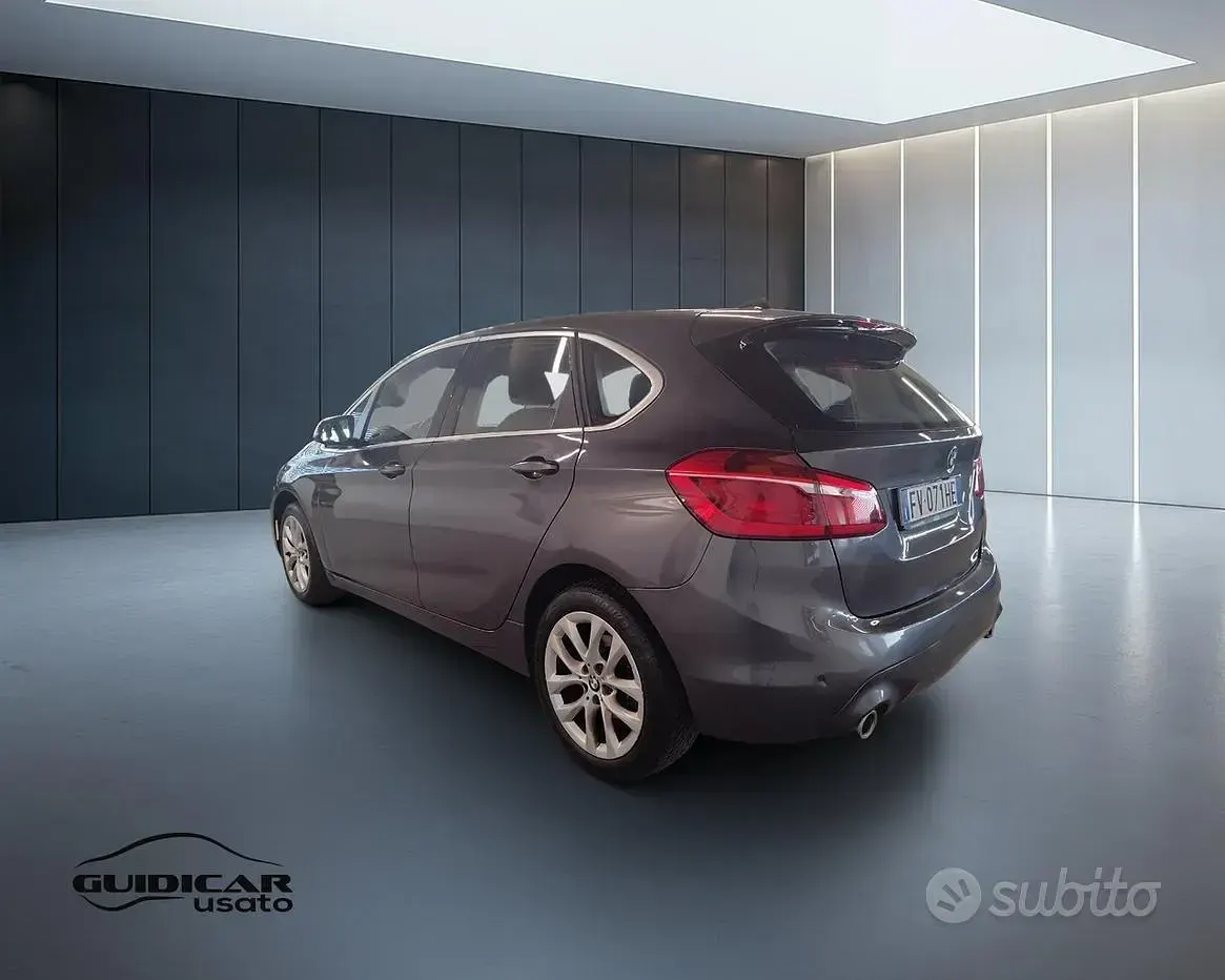 Usata BMW 218 Efficient Dynamics 150 CV (110 kW) 2019 Grigio Station wagon