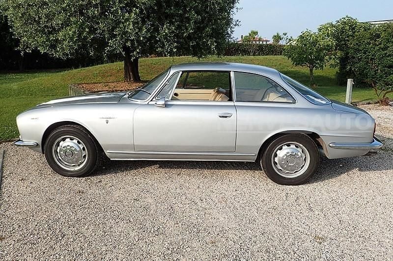 Usata Alfa Romeo 2600 Sprint 145 CV (106 kW) 1964 Grigio Coupé