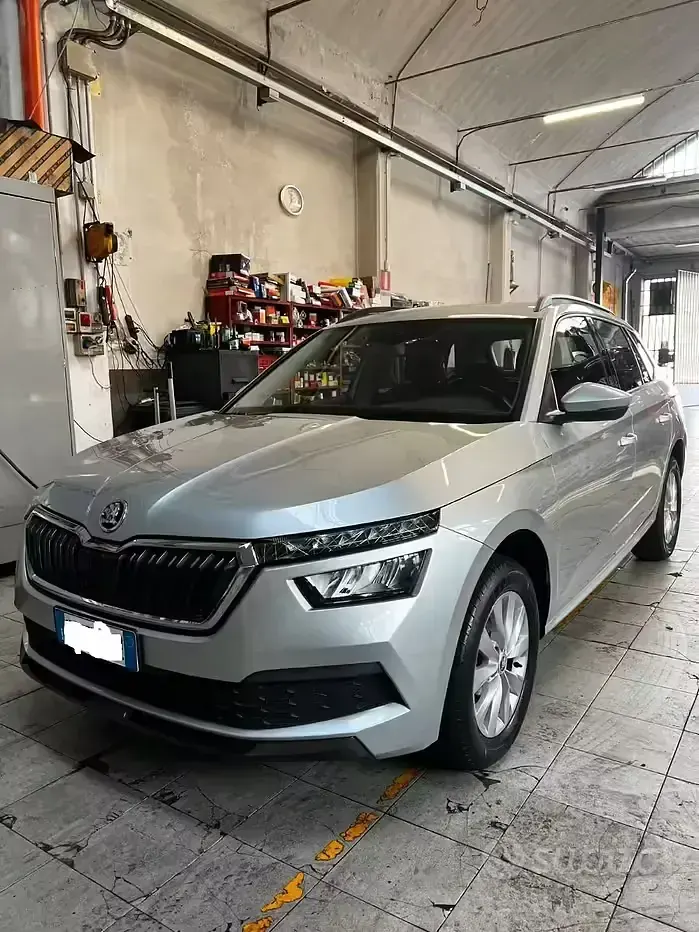 Usata Skoda Kamiq 110 CV (80 kW) 2022 Grigio SUV