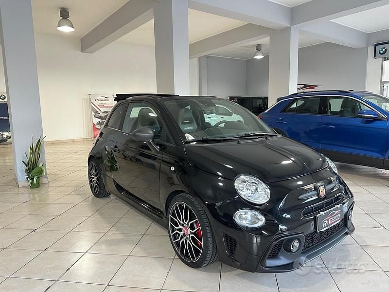 Usata Abarth 595C Competizione 180 CV (132 kW) 2021 Nero Cabrio