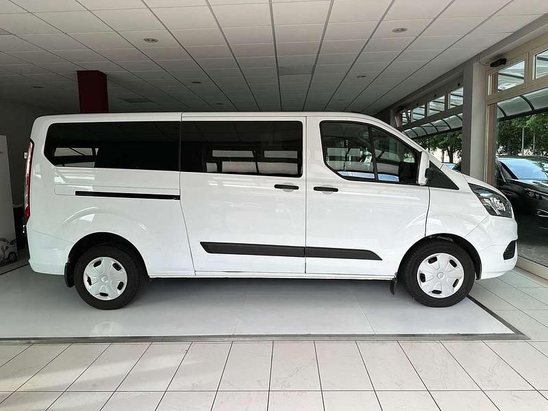 Usata Ford Transit Custom Trend 131 CV (96 kW) 2022 Bianco Station wagon