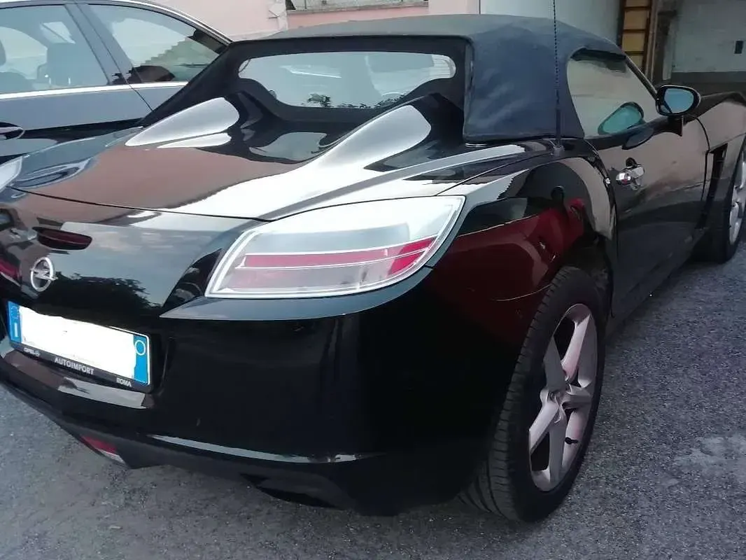 Usata Opel GT 264 CV (194 kW) 2008 Cabrio