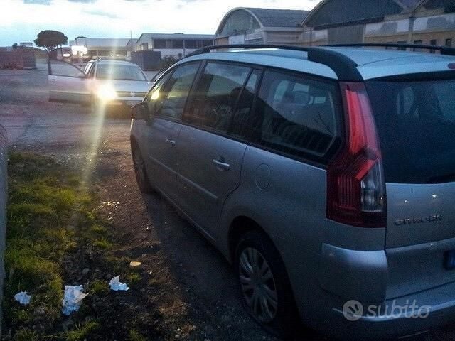 Usata Citroën Grand C4 Picasso 109 CV (80 kW) 2007 Grigio Monovolume