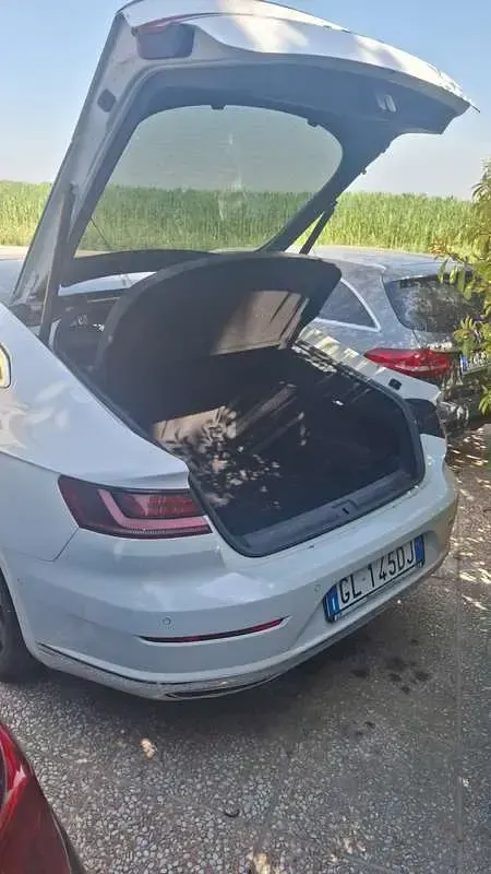 Usata VW Arteon Sport 239 CV (175 kW) 2017 Utilitaria