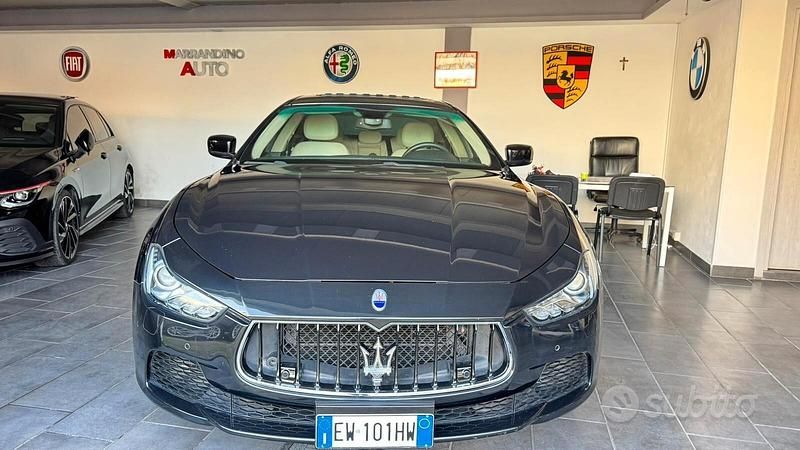 Usata Maserati Ghibli 410 CV (301 kW) 2014 Nero Berlina