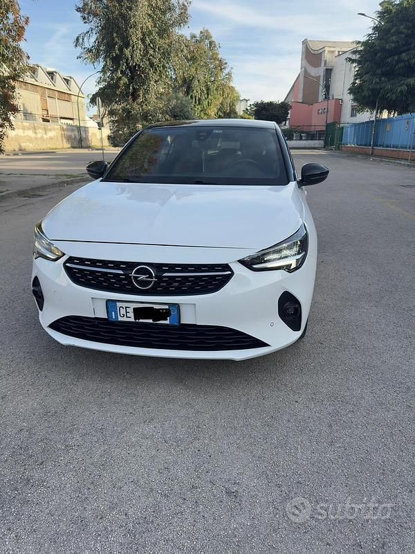 Usata Opel Corsa GS Line 102 CV (75 kW) 2021 Bianco Utilitaria
