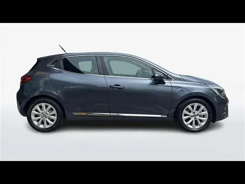 Usata Renault Clio Intens 140 CV (102 kW) 2022 Grigio scuro Utilitaria