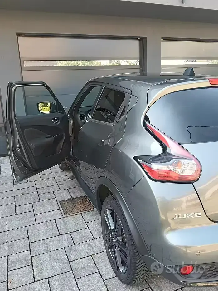 Usata Nissan Juke 110 CV (80 kW) 2015 Grigio SUV