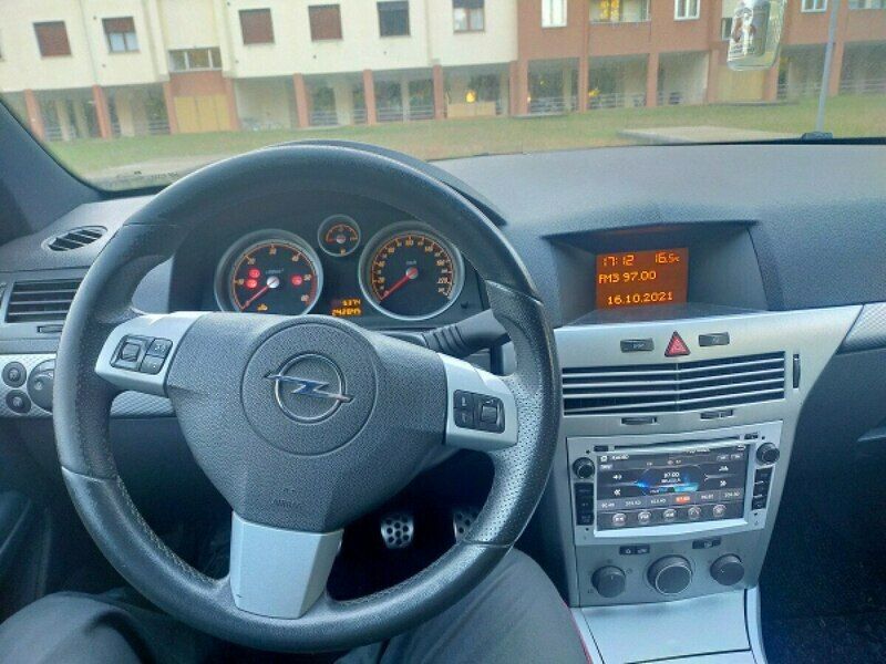 Usato 2007 Opel Astra Gtc 1.9 Diesel 150 Cv (3.400 €) | Veneto | Autouncle