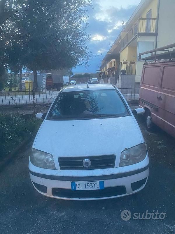 Usata Fiat Punto 2003 Bianco Utilitaria