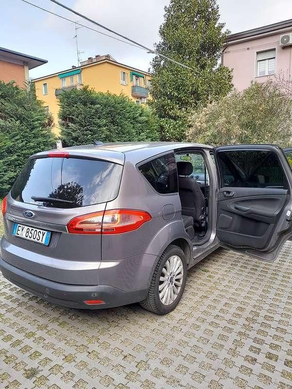 Usata Ford S-MAX S 140 CV (102 kW) 2014 Bronzo Monovolume