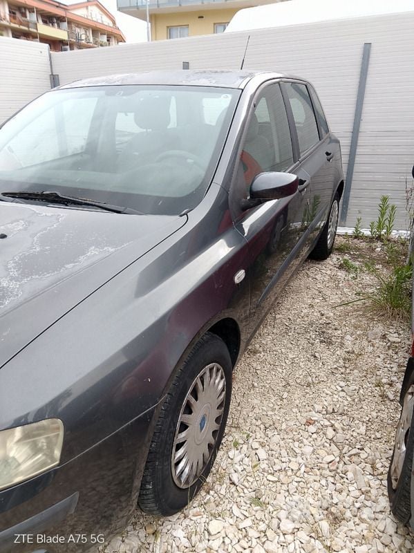 Usata Fiat Stilo 120 CV (88 kW) 2006 Grigio Berlina