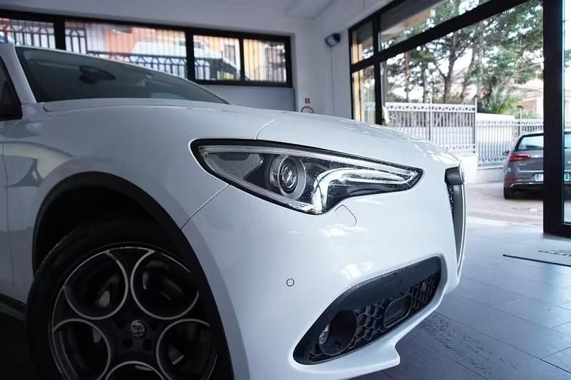 Usata Alfa Romeo Stelvio 210 CV (154 kW) 2019 Bianco SUV
