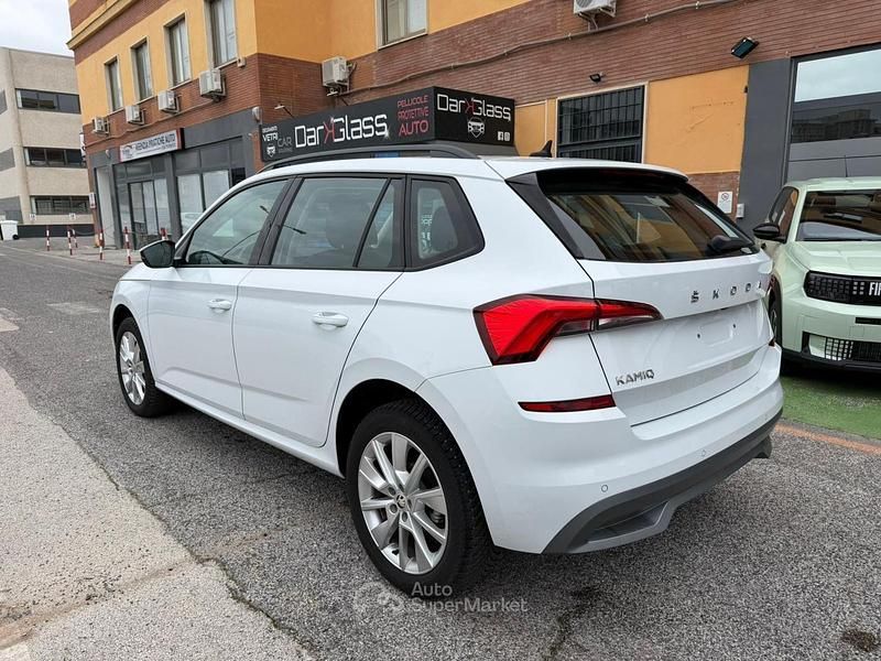 Usata Skoda Kamiq Ambition 110 CV (80 kW) 2022 Bianco SUV
