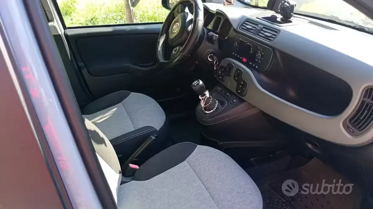 Usata Fiat Panda 60 CV (44 kW) 2019 Grigio Utilitaria
