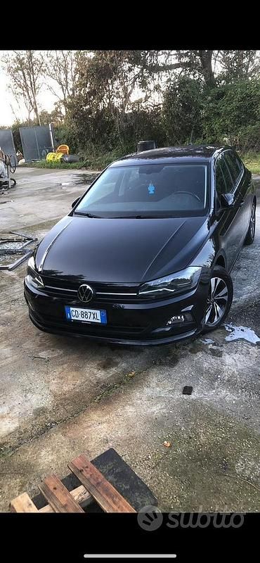 Usata VW Polo 65 CV (47 kW) 2021 Nero Utilitaria