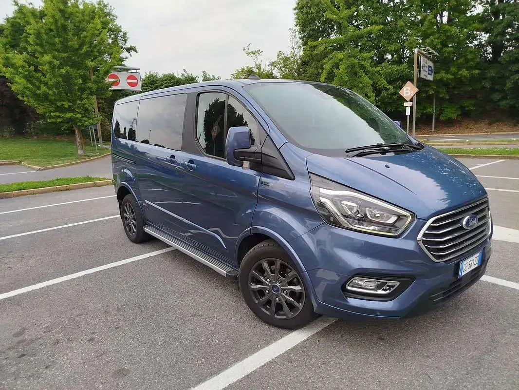 Occasion Ford Tourneo Trend 131 ch (96 kW) 2021 Bleue Monospace