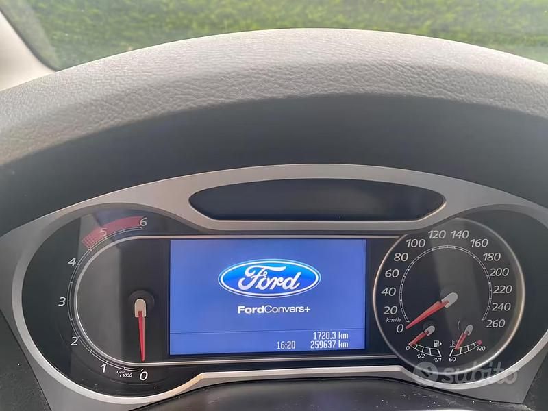 Usata Ford S-MAX Titanium 163 CV (119 kW) 2010 Blu/azzurro Monovolume