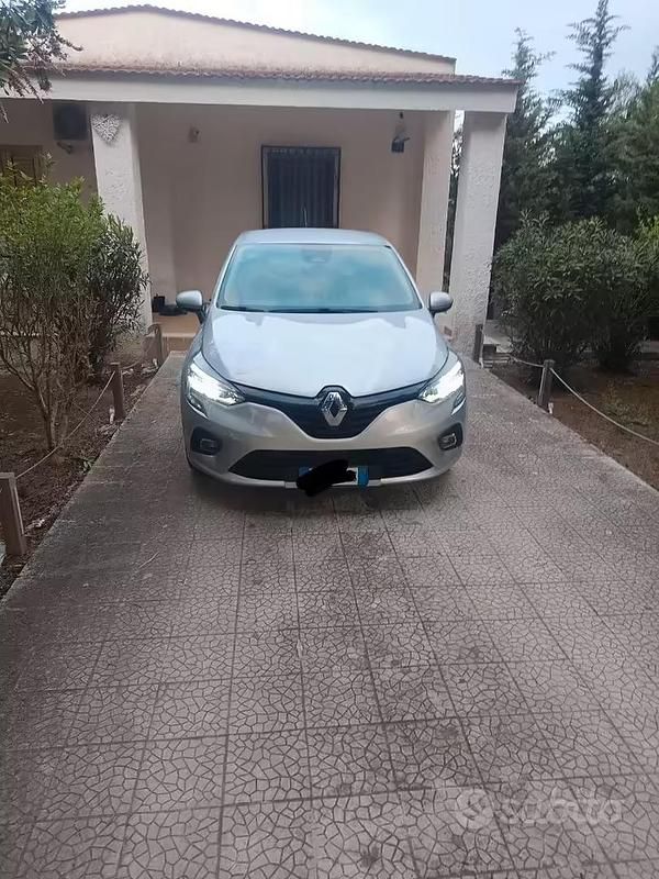 Usata Renault Clio V 85 CV (62 kW) 2020 Grigio Berlina