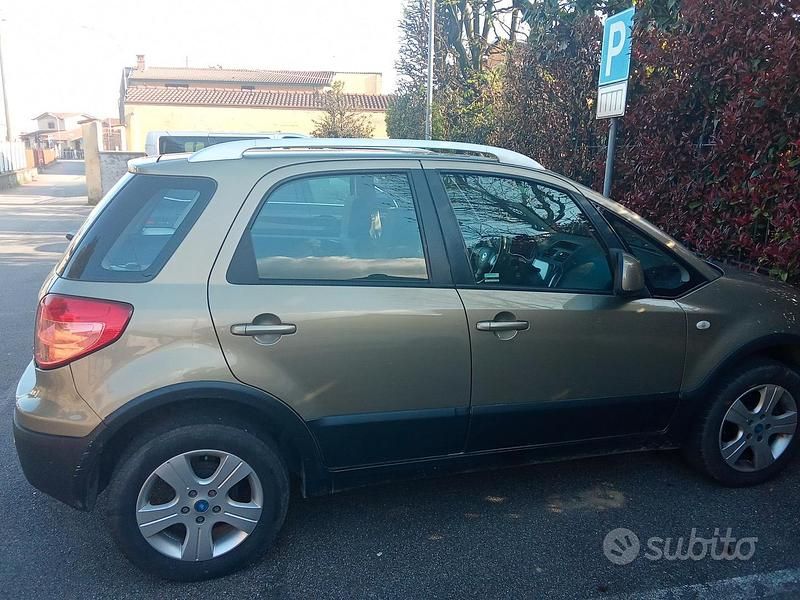 Usata Fiat Sedici 2005 Marrone SUV