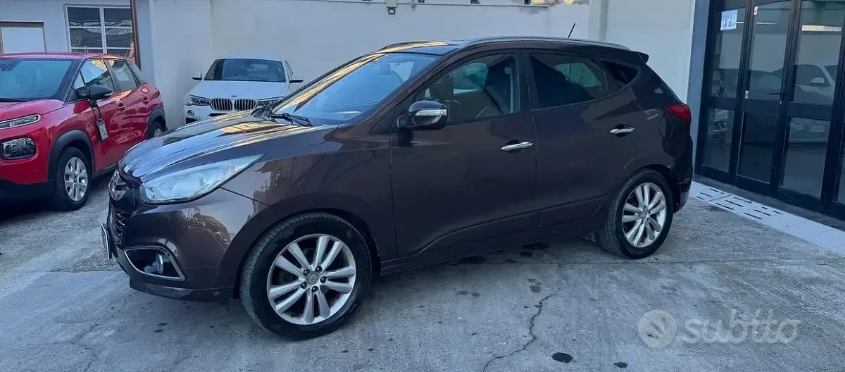 Usata Hyundai ix35 Style 184 CV (135 kW) 2010 Marrone SUV
