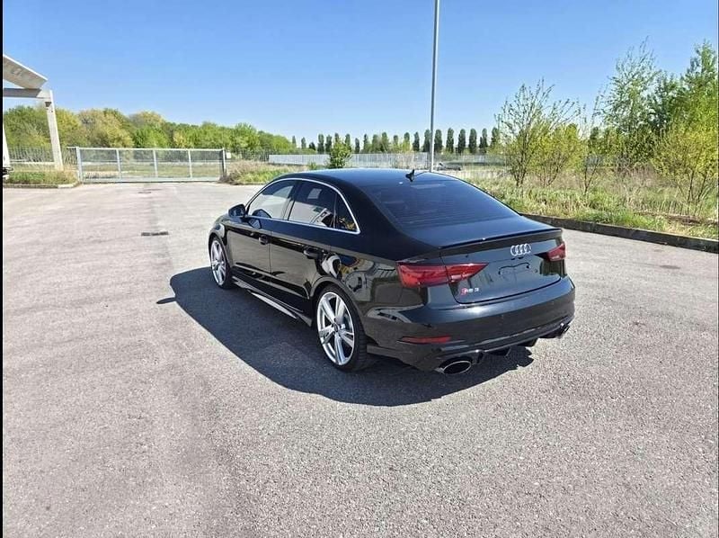 Usata Audi RS3 Ambiente 400 CV (294 kW) 2018 Nero Berlina
