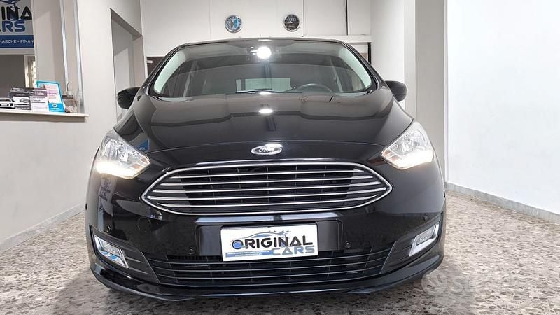 Usata Ford C-MAX Titanium 120 CV (88 kW) 2015 Nero Monovolume