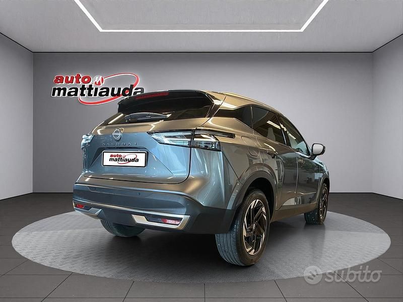 Usata Nissan Qashqai N-Connecta 158 CV (116 kW) 2025 Grigio SUV