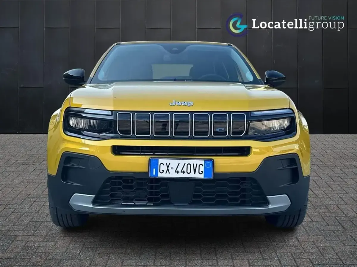 Usata Jeep Avenger EV Altitude 61 kW (84 CV) 2025 Giallo SUV