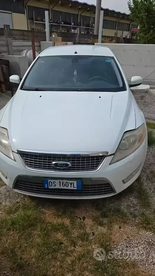 Usata Ford Mondeo 145 CV (106 kW) 2008 Bianco Berlina