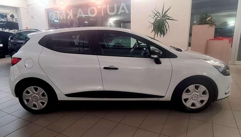 Usata Renault Clio 75 CV (55 kW) 2017 Bianco Furgone