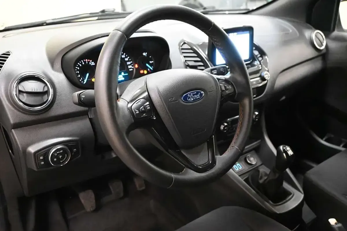 Usata Ford Ka Active 86 CV (63 kW) 2019 Bianco Berlina