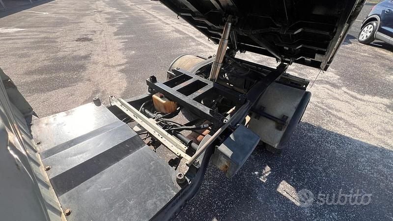 Usata Piaggio Porter 65 CV (47 kW) 2005 Bianco