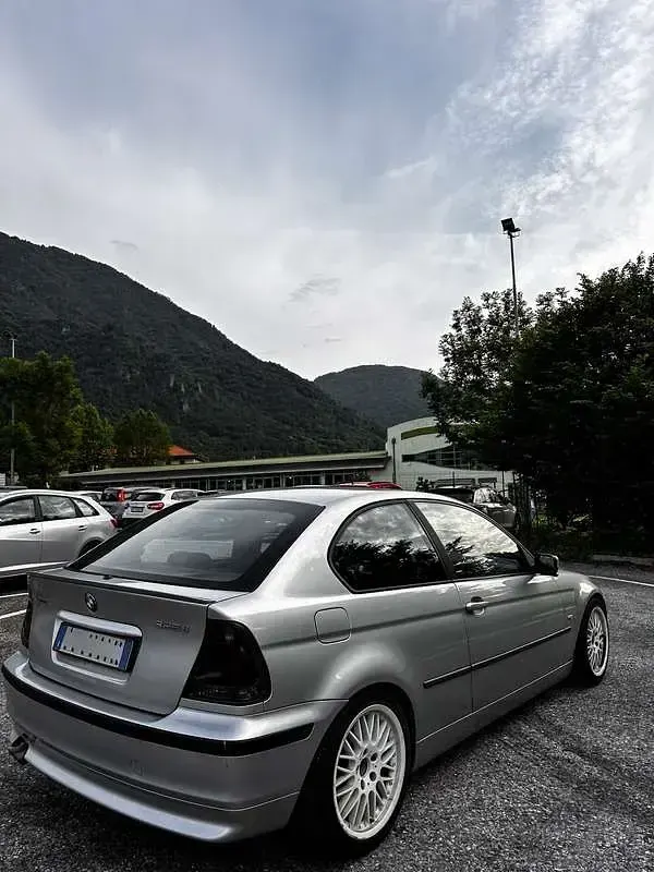 Usata BMW 325 192 CV (141 kW) 2003 Grigio Coupé