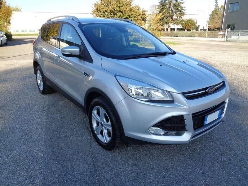 Argento Usata 2016 Ford Kuga Titanium SUV | 13.800 € (Molto cara) - Immagine 1/4
