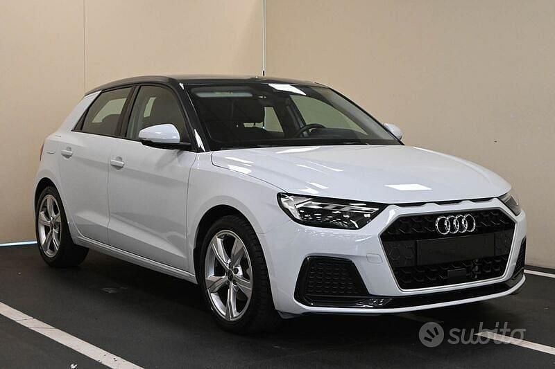 Bianco Usata 2022 Audi A1 Advanced Due volumi | 22.900 € (Buon prezzo) - Immagine 1/4