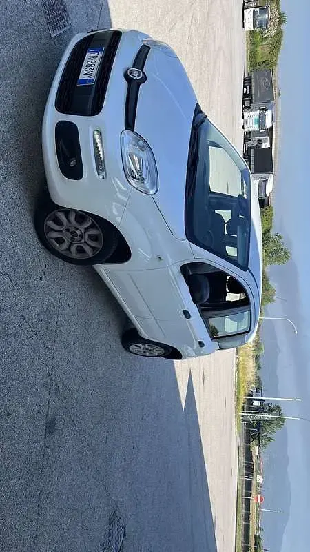 Usata Fiat Panda Easy 80 CV (58 kW) 2018 Utilitaria