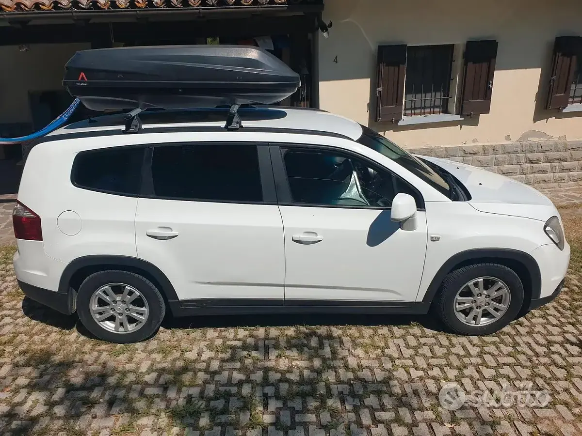 Usata Chevrolet Orlando 141 CV (103 kW) 2011 Monovolume