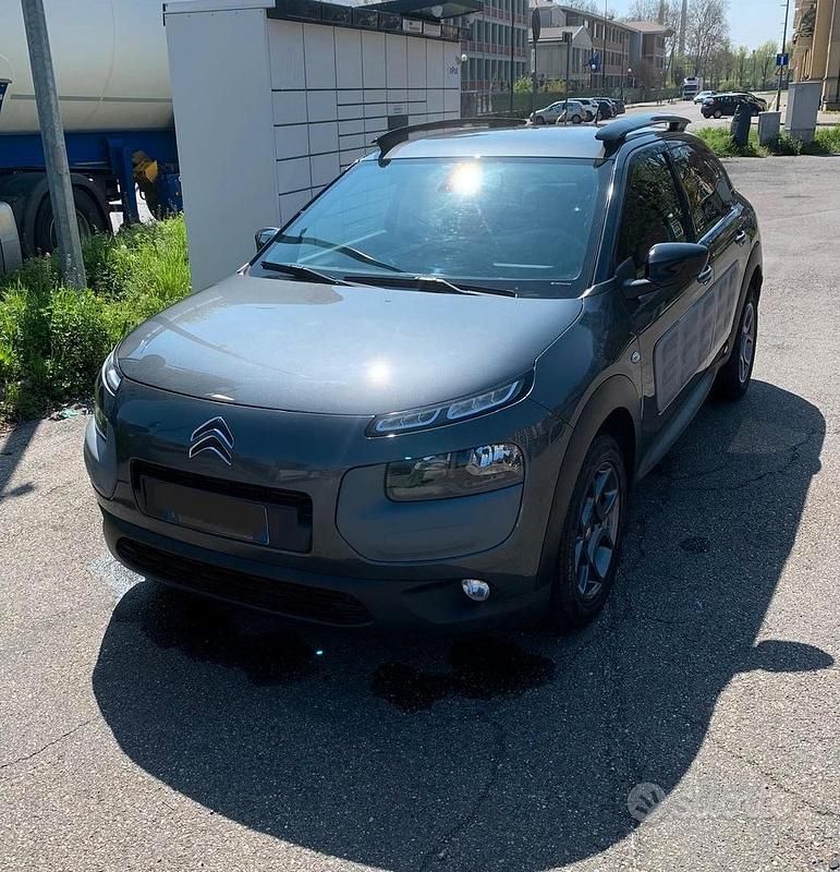 Usata Citroën C4 Shine 92 CV (67 kW) 2015 Grigio SUV