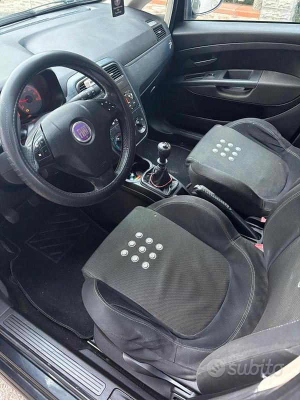 Usata Fiat Grande Punto 2008 Nero Utilitaria