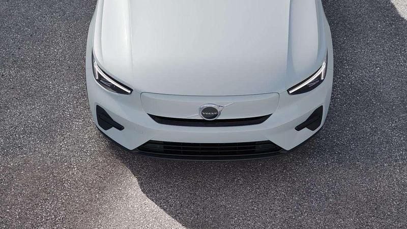 Nuova Volvo EX40 Core 185 kW (252 CV) 2025 Bianco SUV