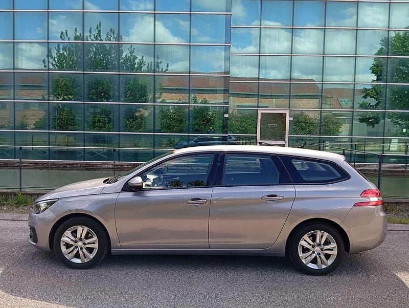 Grigio Usata 2019 Peugeot 308 SW Station wagon | 9500 € (Super prezzo) - Immagine 1/4