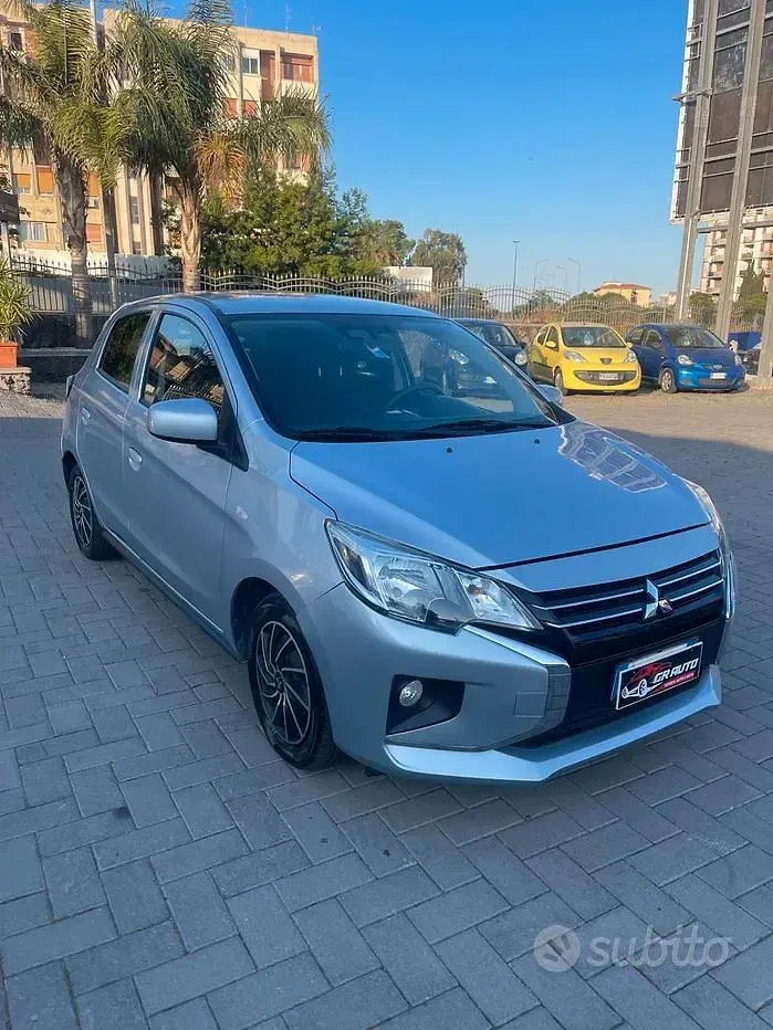 Usata Mitsubishi Space Star Intense 71 CV (52 kW) 2022 Bianco Utilitaria