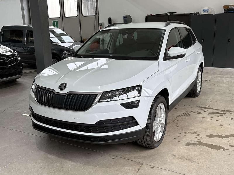 Bila moon/moon white Usata 2018 Skoda Karoq Style SUV | 18.999 € (Buon prezzo) - Immagine 1/4