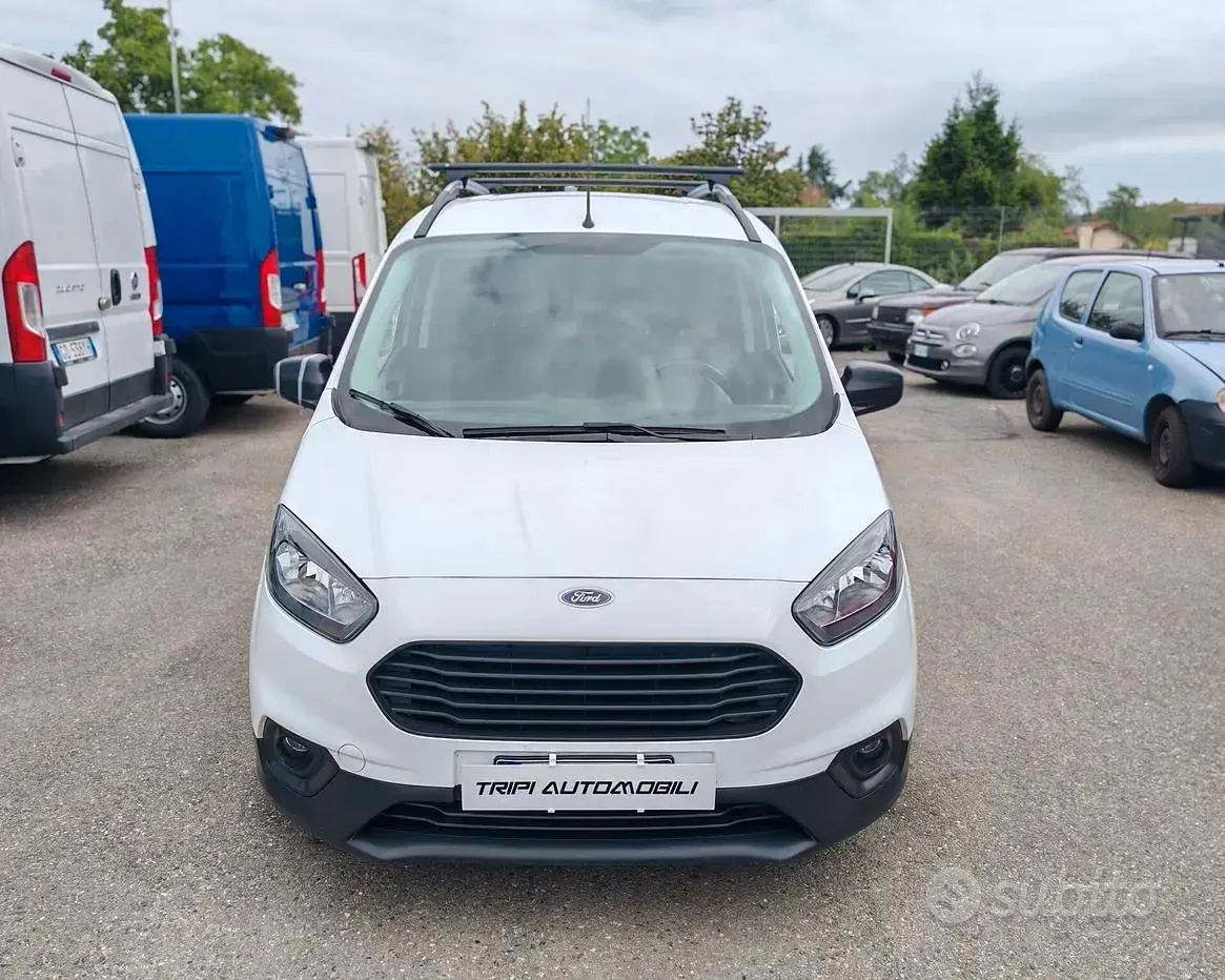 Usata Ford Transit Courier 101 CV (74 kW) 2022 Bianco Furgone