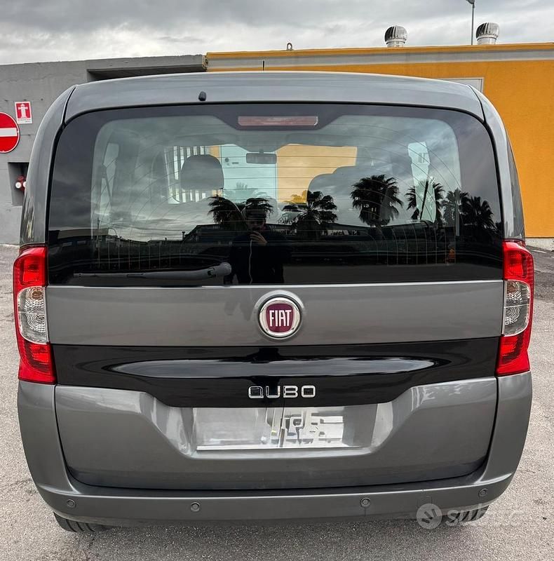 Usata Fiat Qubo Trekking 95 CV (69 kW) 2020 Grigio Monovolume