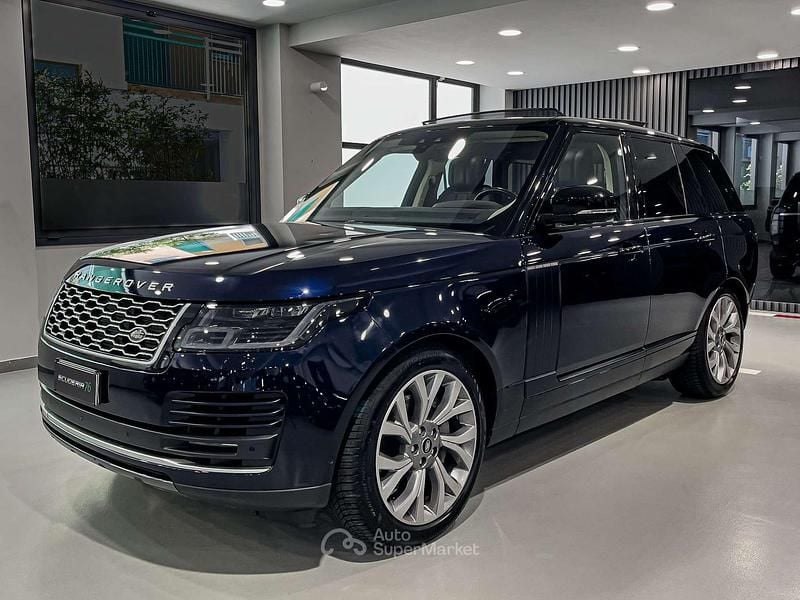 Usata Land Rover Range Rover 249 CV (183 kW) 2021 Windsor blue SUV
