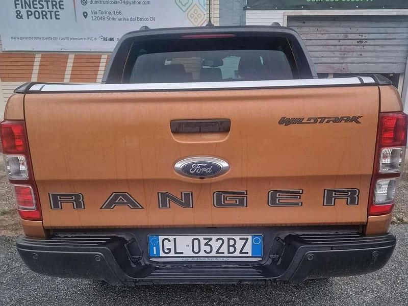 Usata Ford Ranger Wildtrack 213 CV (156 kW) 2022 Arancione Pick-up