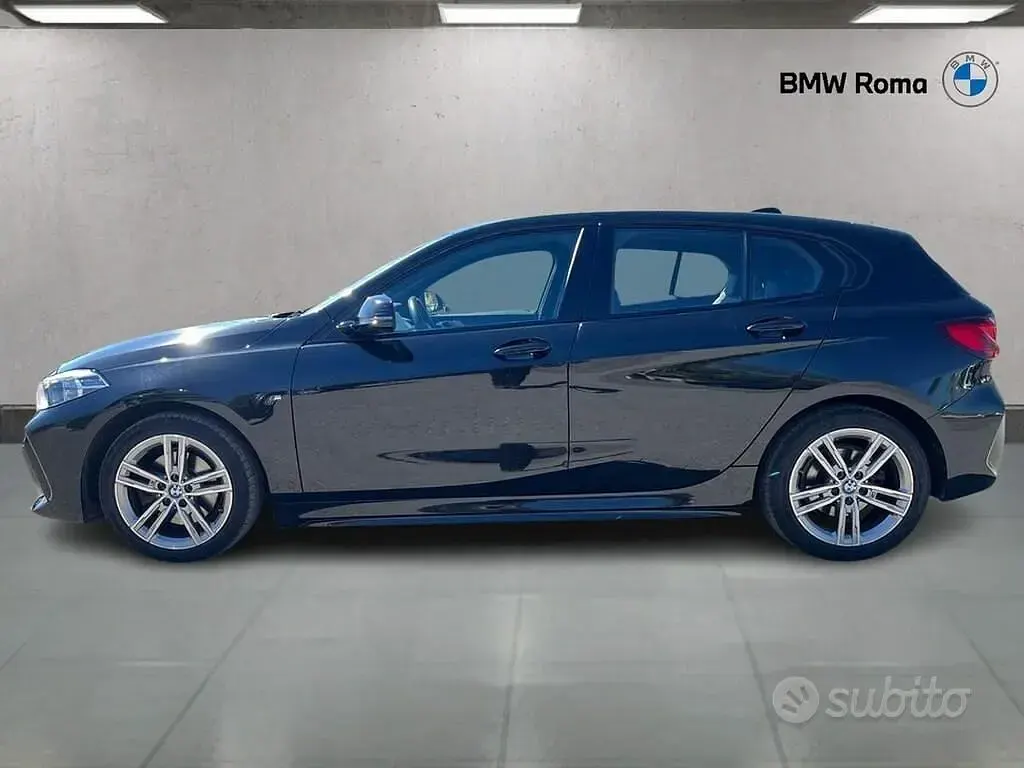 Usata BMW 116 M Sport 109 CV (80 kW) 2023 Black sapphire metallic Utilitaria